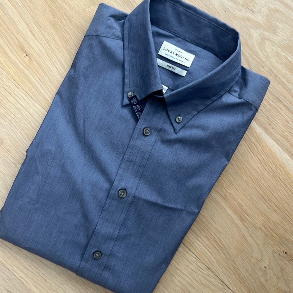 NWT Lucky Brand Slim Fit Chambray Shirt